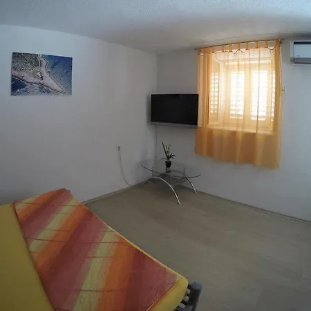 Lea Apartment