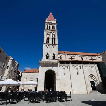 Lea Apartman Trogir